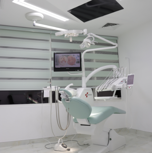 عيادة الأسنان الهولندية دبي