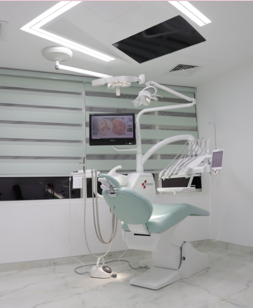 عيادة الأسنان الهولندية دبي