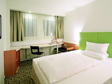 اسعار غرف فندق إيبيس وان سنترال دبي