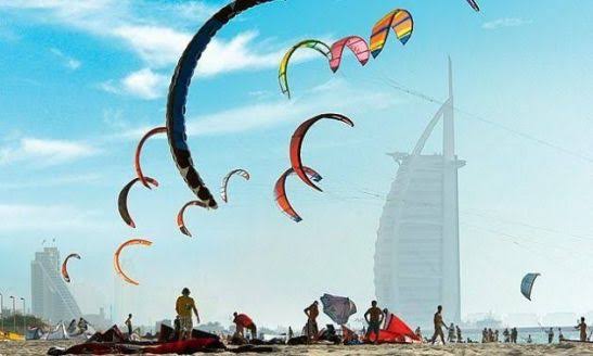 شاطئ كايت بيتش من أجمل شواطئ دبي المفتوحة