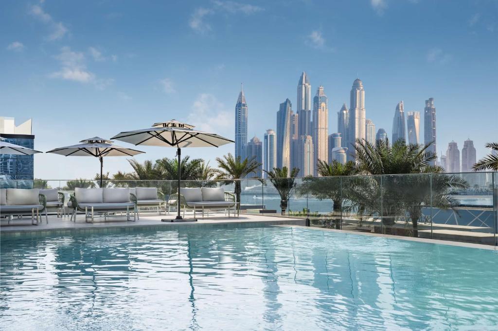 افضل منتجعات دبي مع مسبح