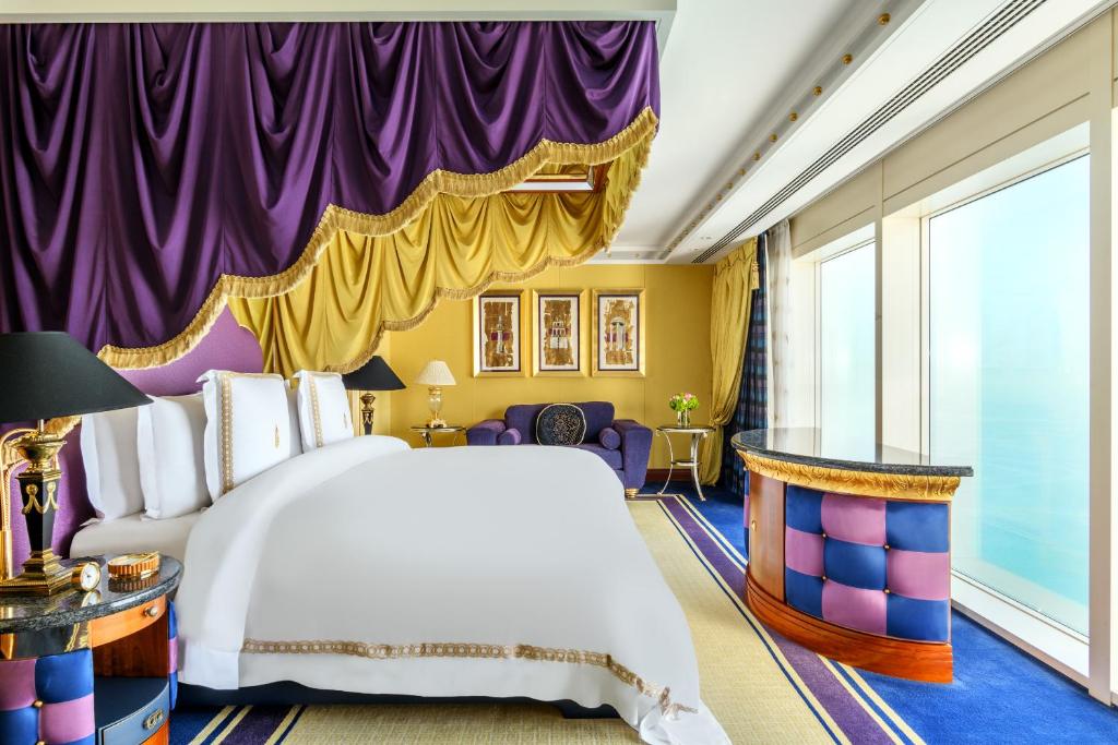 اروع فنادق دبي مع جاكوزي خاص
