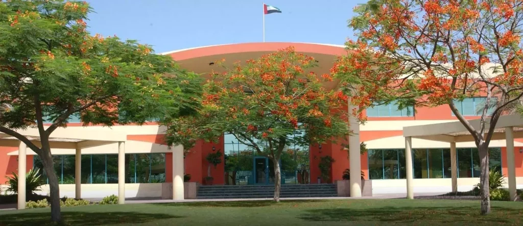 مدرسة دبي الوطنية